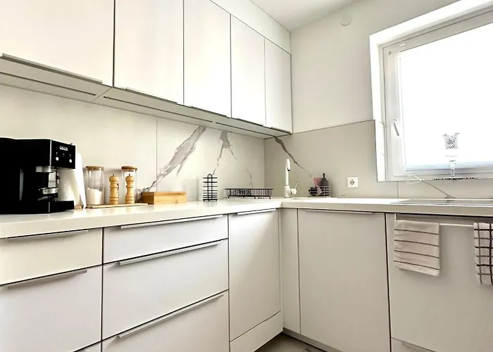 Royal Retreat - Sarac Apartment